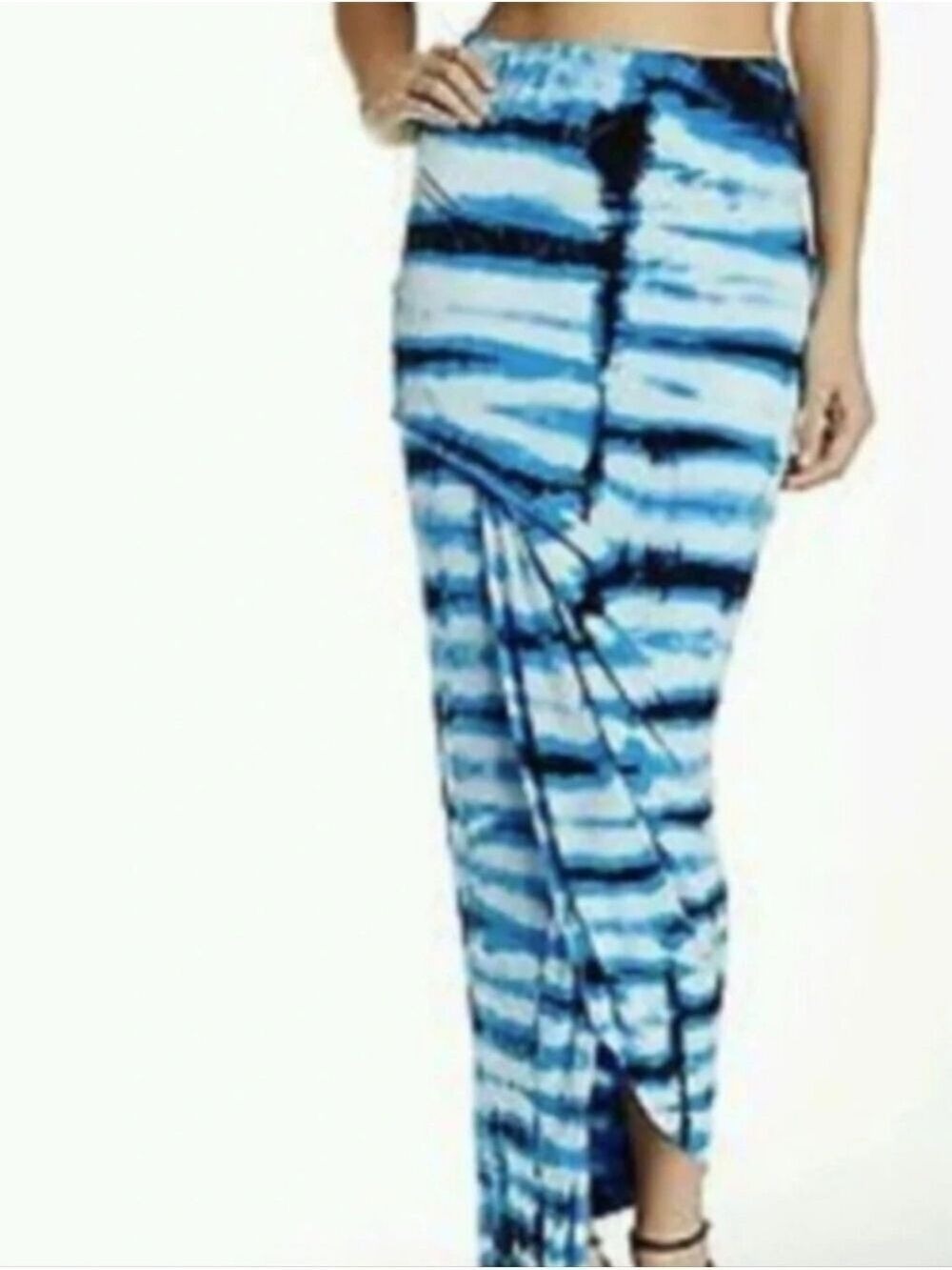 Young, Fabulous, And Broke (YFB) Kulani Blue Tie-Dye Gathered Skirt Sz: M Beachy